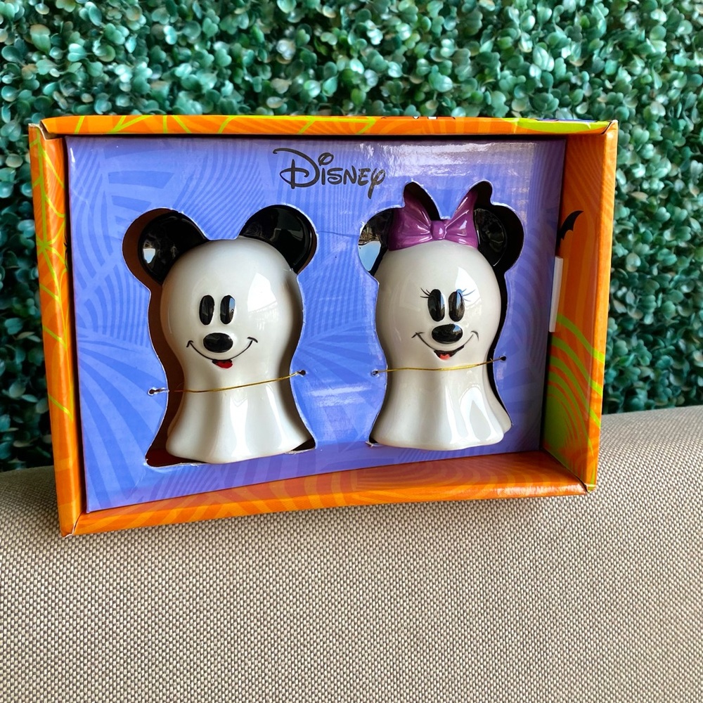 Mickey & Minnie Ghost Salt & Pepper Shakers Halloween